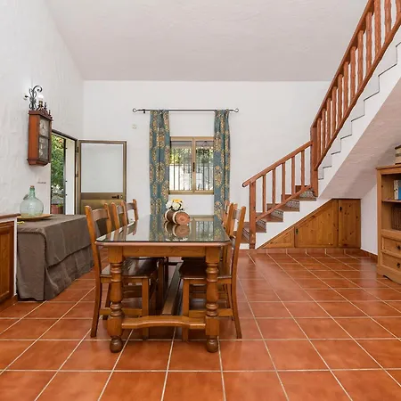 بيت للعطل Amado By Interhome *